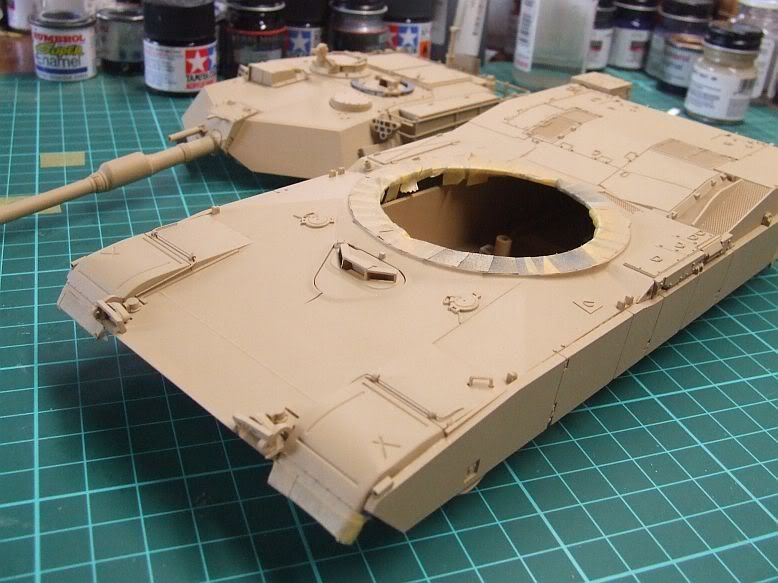 The Official M1 Abrams Group Build 2011 FineScale Modeler Essential